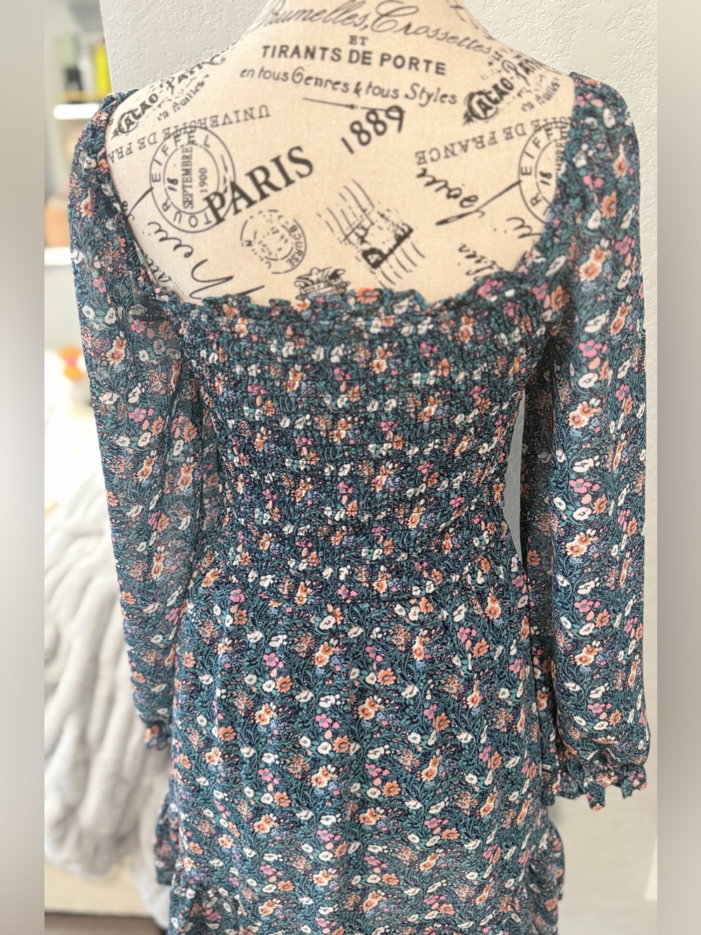 As U Wish Floral Smocked Mini Dress Size M | Blue Teal Floral Long Sleeve Lined - Picture 7 of 11